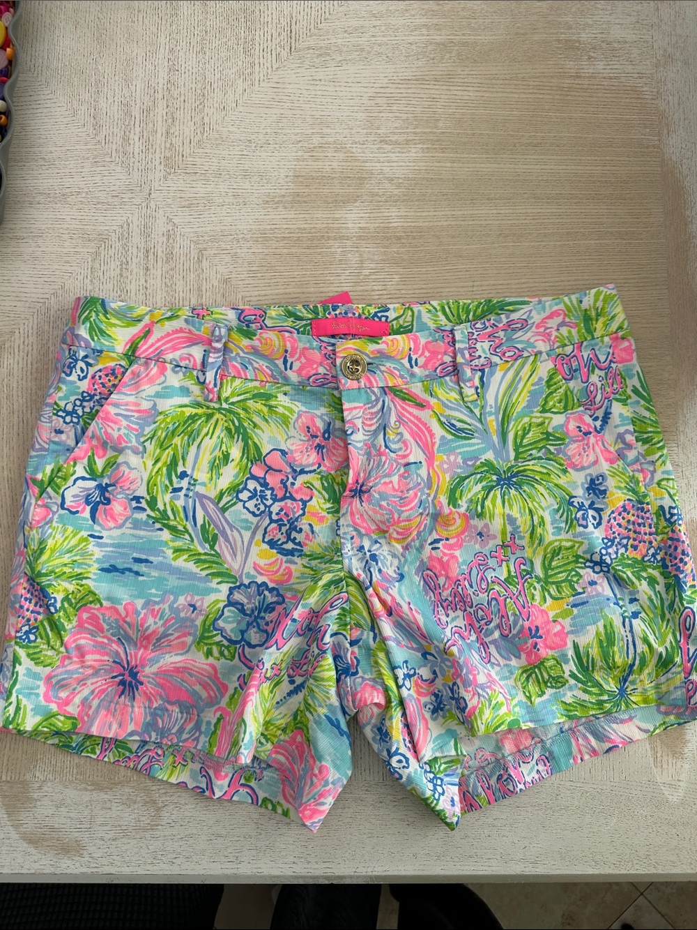 Lilly Pulitzer NWT Callahan Shorts Lilly Loves Hawaii